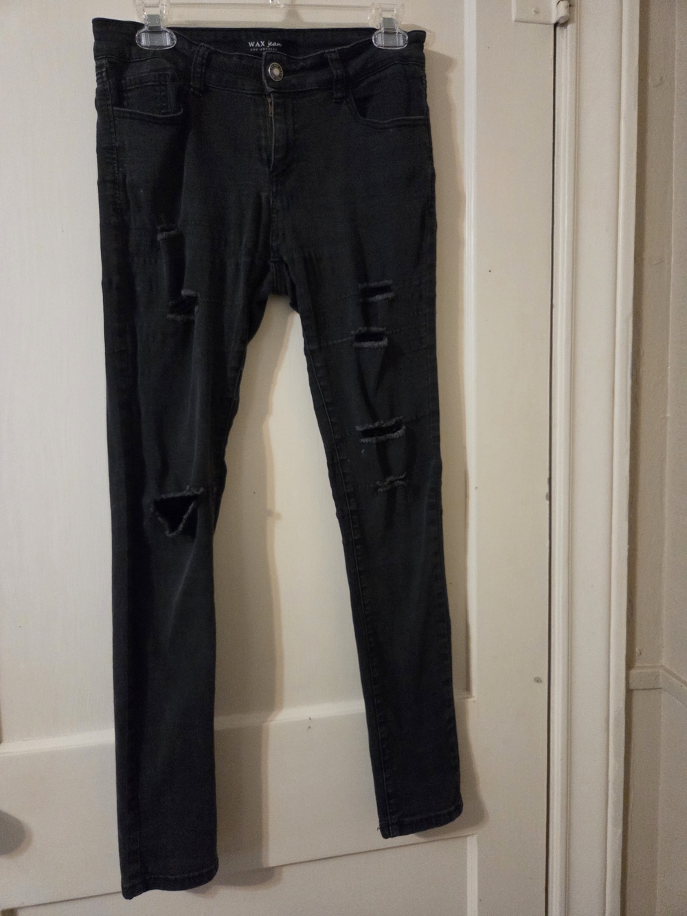 WAX Jean Women's Black Distressed Skinny Jeans